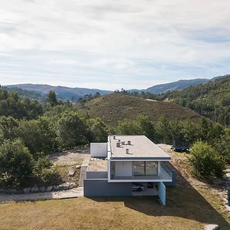 Private Ermal Lake And Geres Villa Vieira do Minho